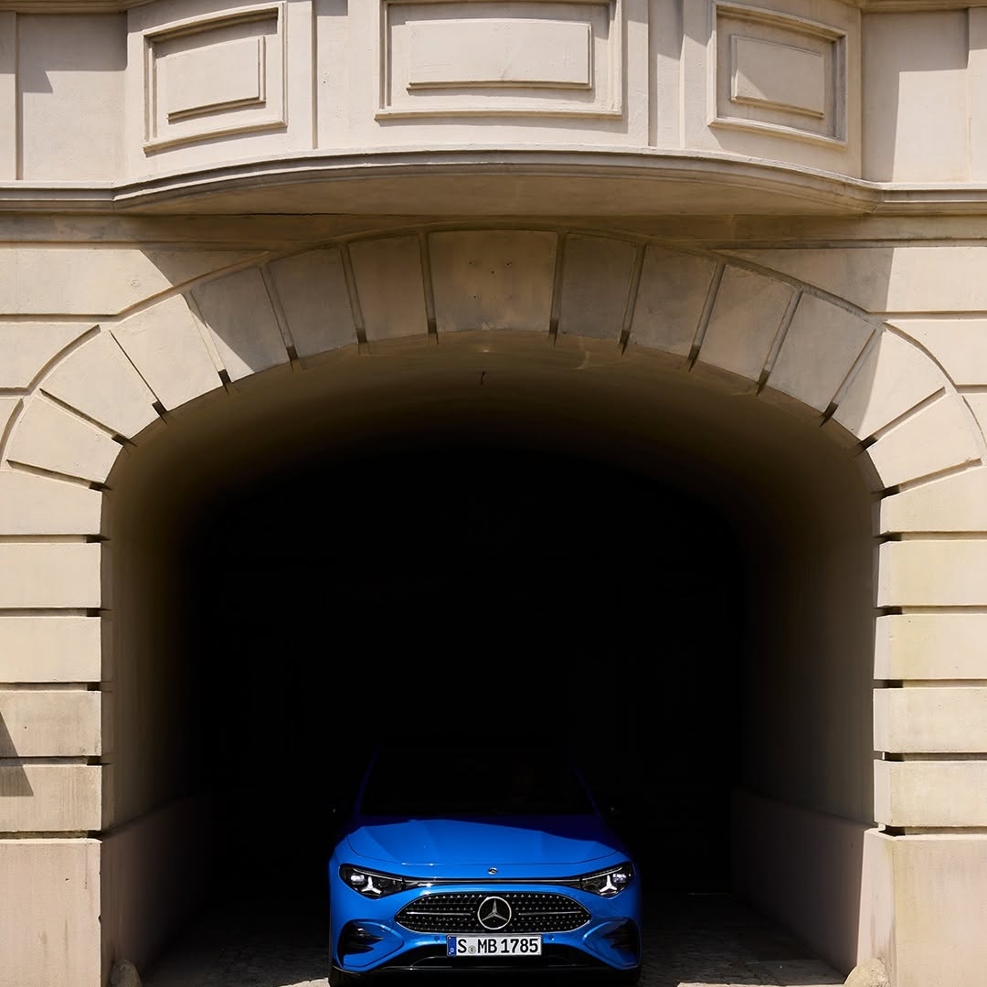 Nova oblika svobode. Za vse, ki želite več prostora, več stila in več individualnosti.
Novi Mercedes-Benz Shooting Brake.
#MercedesBenz
