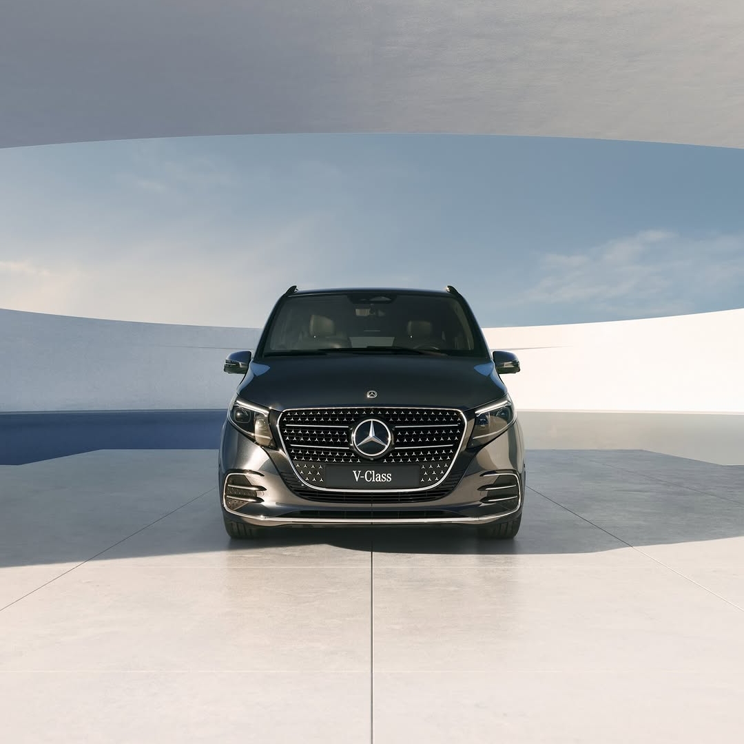 Prostor, udobje in eleganca – popolna kombinacija za tiste, ki zahtevajo več. Mercedes-Benz razred V. 
#MercedesBenz