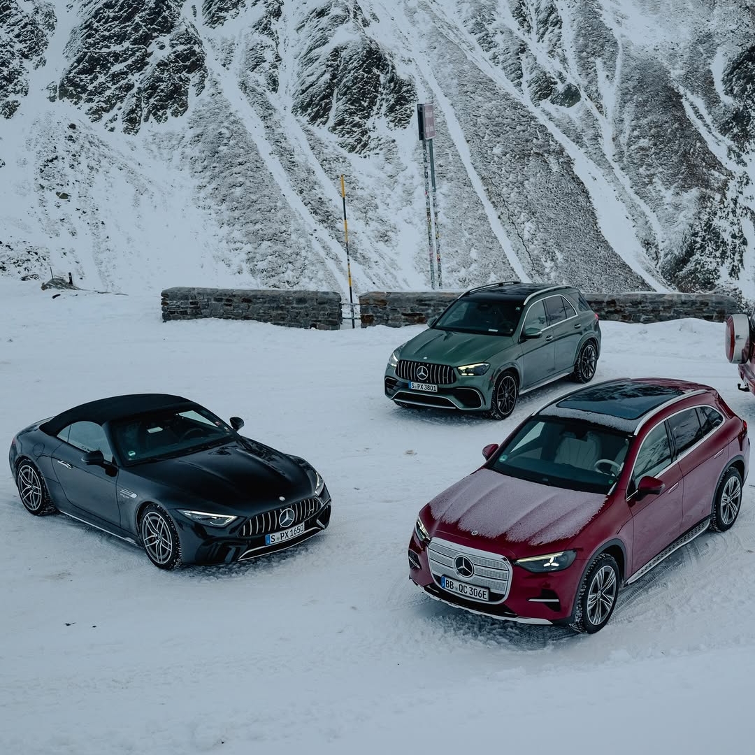 Elegantni v snegu, dinamični na cesti. 
#MercedesBenz