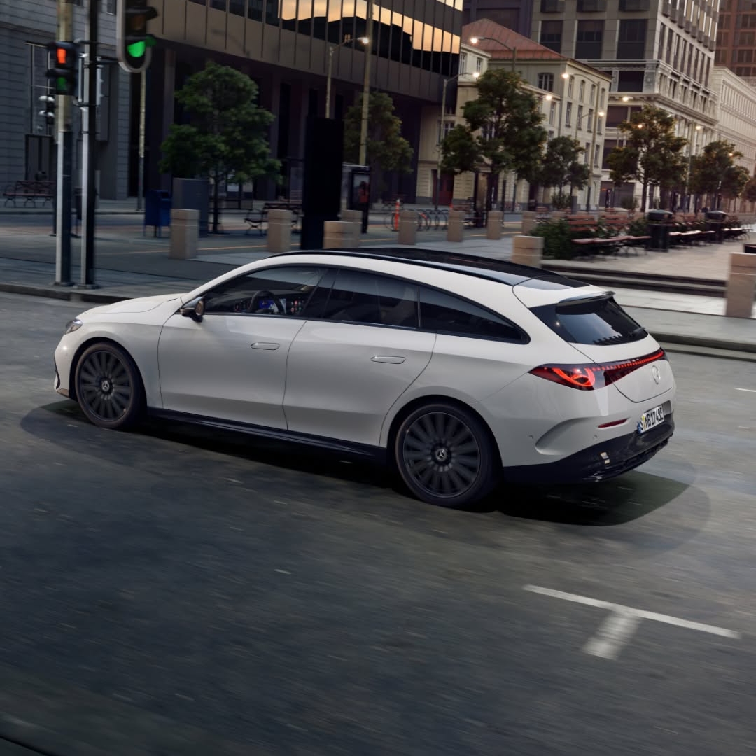 Prostor, športnost in dizajn, ki se brez težav prilagodi tudi najbolj dinamičnemu dnevu.
Mercedes-Benz CLA Shooting Brake.